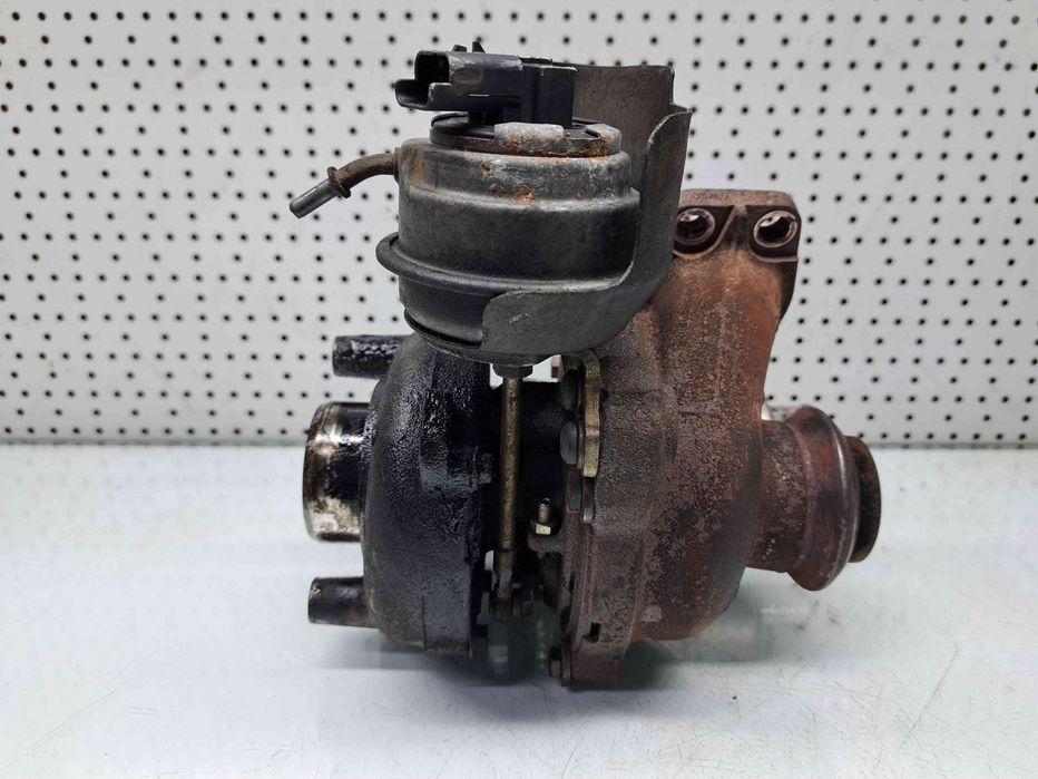 Turbina Ford Focus 3 (CB8) [Fabr 2011-2015] 9686120680 1.6 TDCI DV6  8