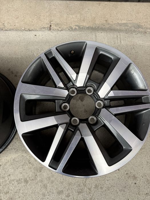 2 броя джанти Toyota 18 land Cruiser/Hilux