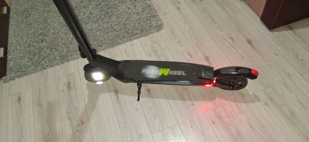 Trotineta electrica freewheel