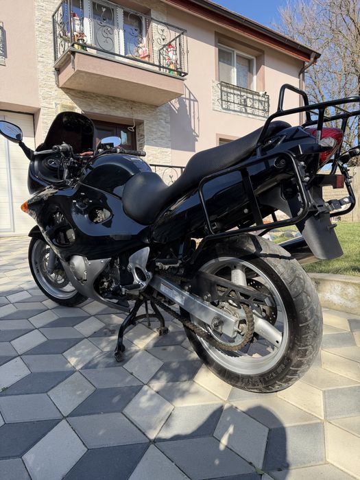 Suzuki gsxf 750 1999