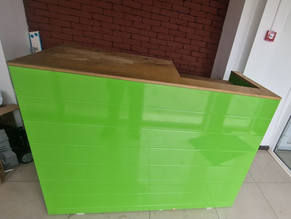 Продам ресепшен б/у