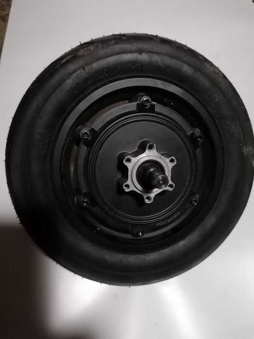 Roata motoare trotineta