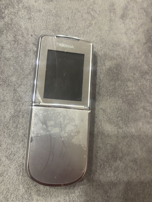 Продам телефон 8800