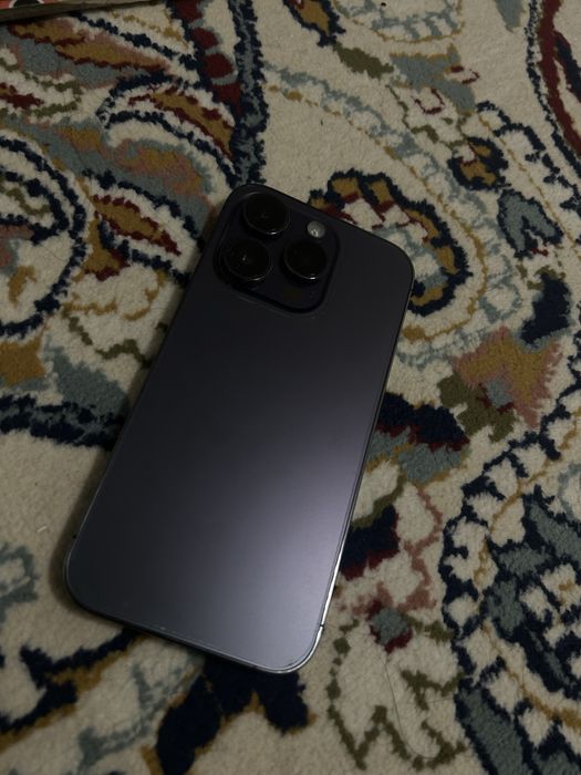 Продаю айфон 14 про