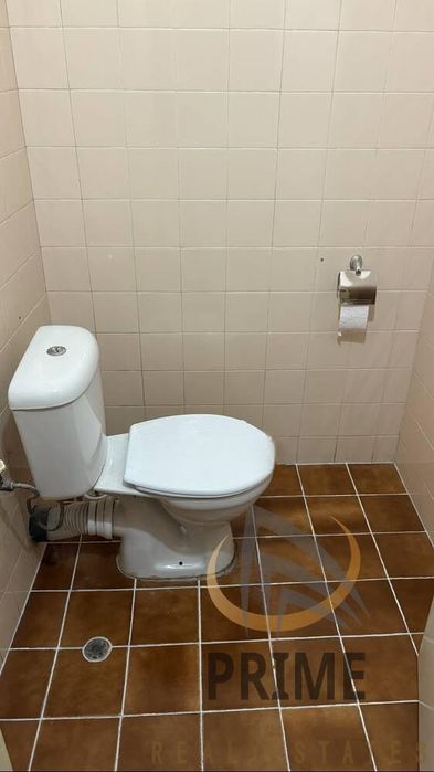 Дава се под наем Тристаен апартамент в Бургас, Братя Миладинови - 110 кв.м за 561 € - Снимка #8