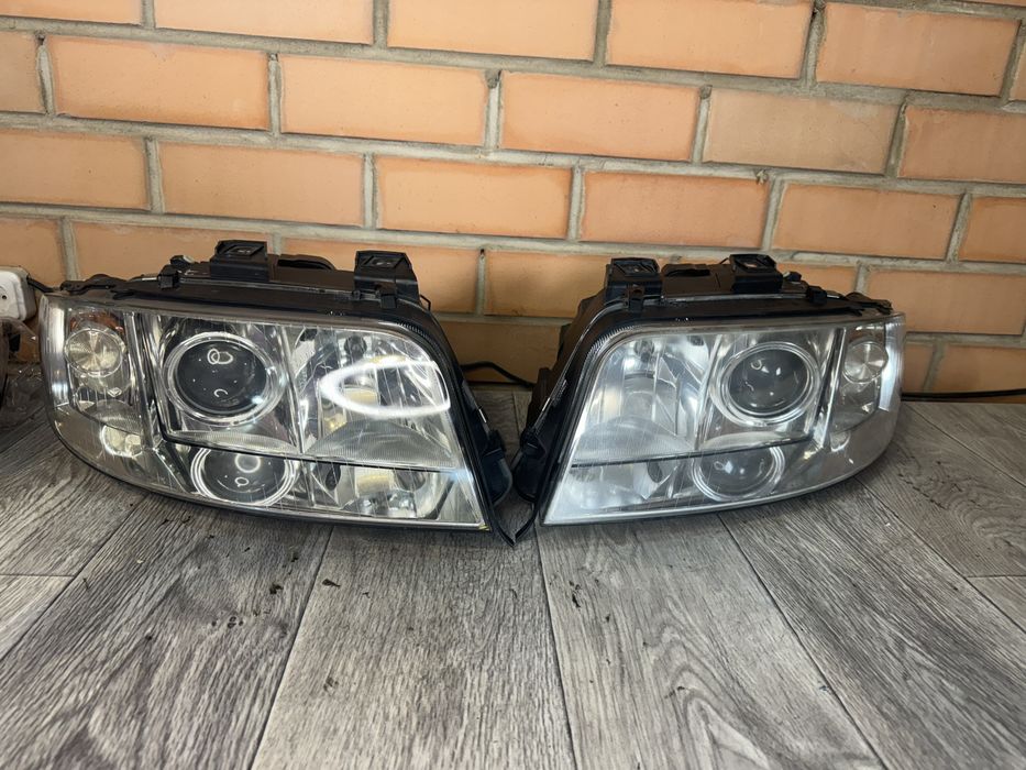 Фары Ауди А6С5 оригинал