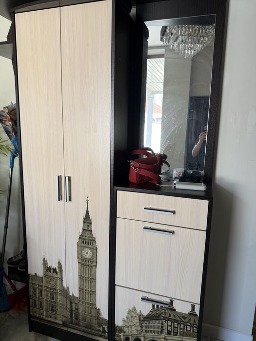 Продам прихожую мебель