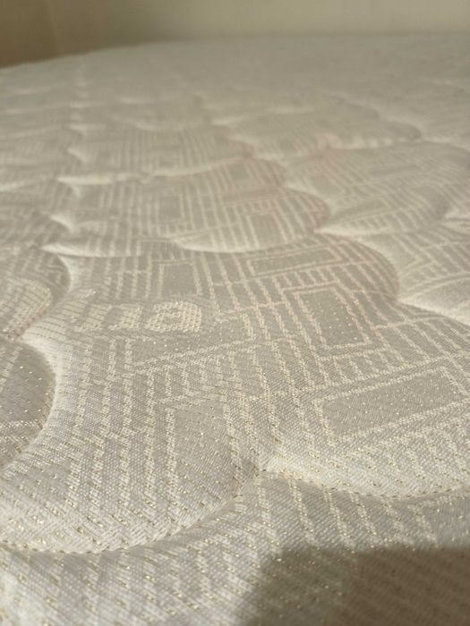 Матрас ортопедический 180 * 200, высота 24 см