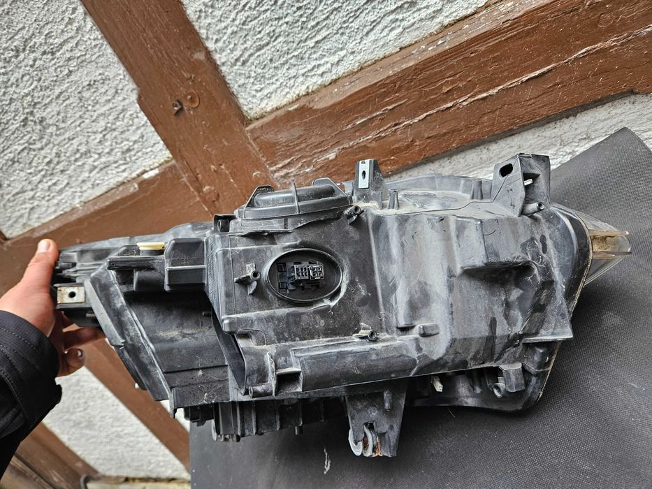 Фар BMW 1 F20 Bi-Xenon LED Ляв / Фар БМВ 1 Ф20 / Фар BMW F 20