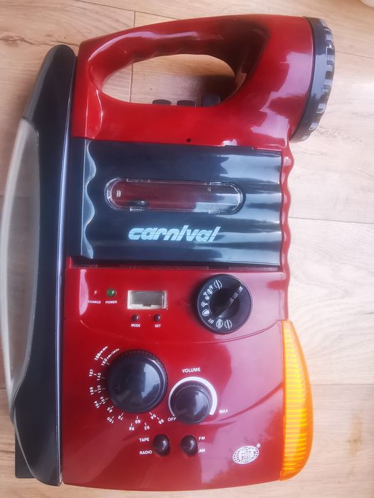 Radiocasetofon cu lanterna DEFECT / Radiocasetofon Solar VINTAGE