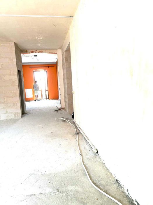 165кв.м., Исторически музей, ет.3, нов, три спални, асансьор