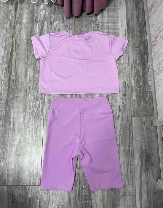 Дамски спортен екип