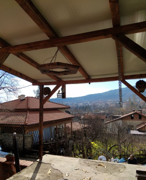 Продава къща в гр.Бобошево