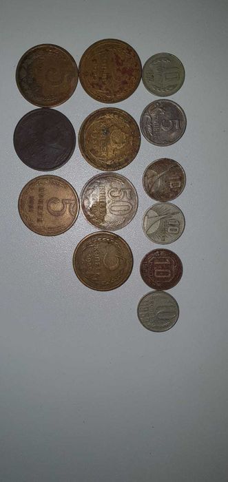 Продам монеты цена договорная!