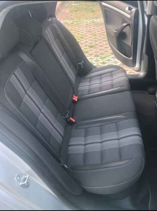 Volkswagen  Golf 6      1,6TDI MATCH