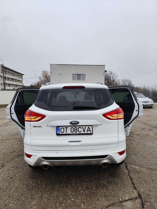 Ford Kuga titanium plus 4x4 2.0 tdci.200 cp 2016