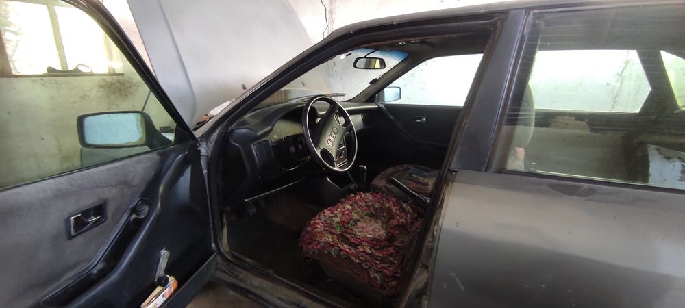 Продам Ауди 80 на ходу