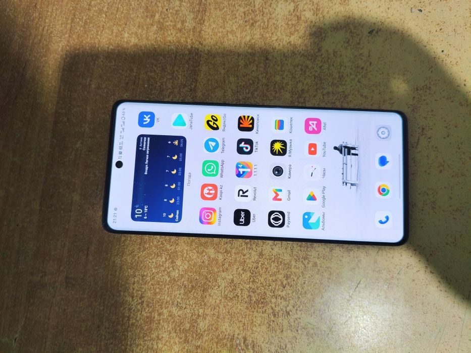 Vivo v40 12+12/256