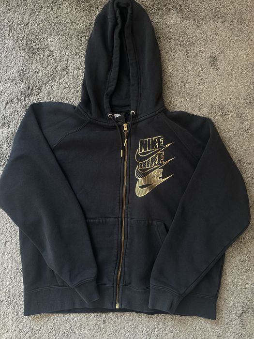 Тъмносин суичър - Nike