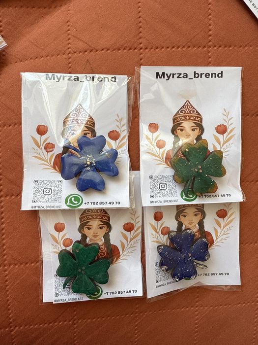 Этно брошь ручная работа.