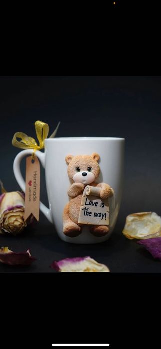 Căni lucrate manual