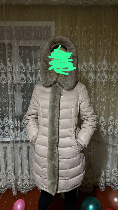 Продаю пуховик б/у