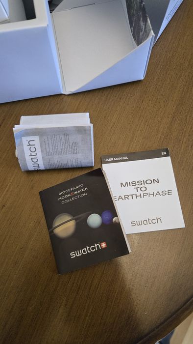 Omega swatch moonswatch