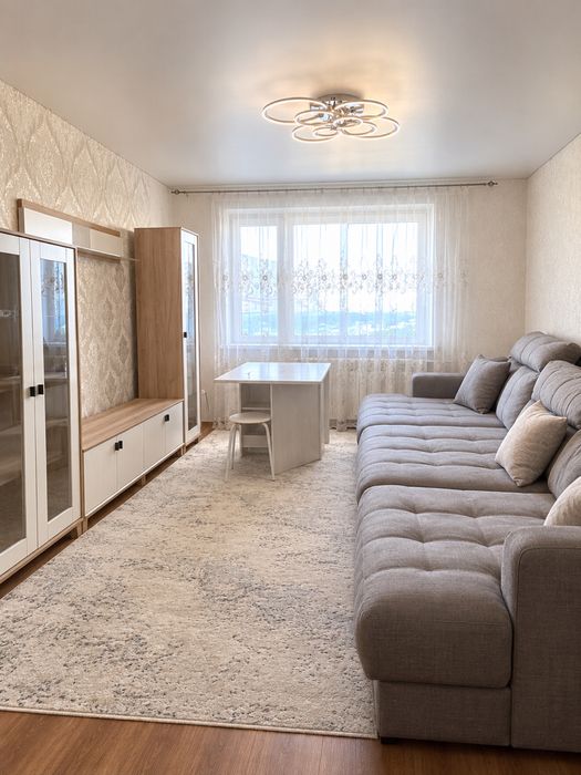 Продам 4х комнатную квартиру улучшенной планировки