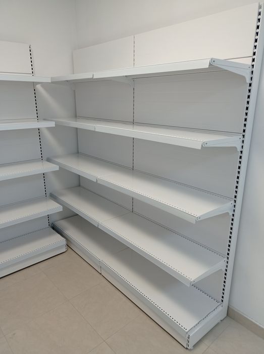 Крайстенни метални стелажи  /нови/ на склад