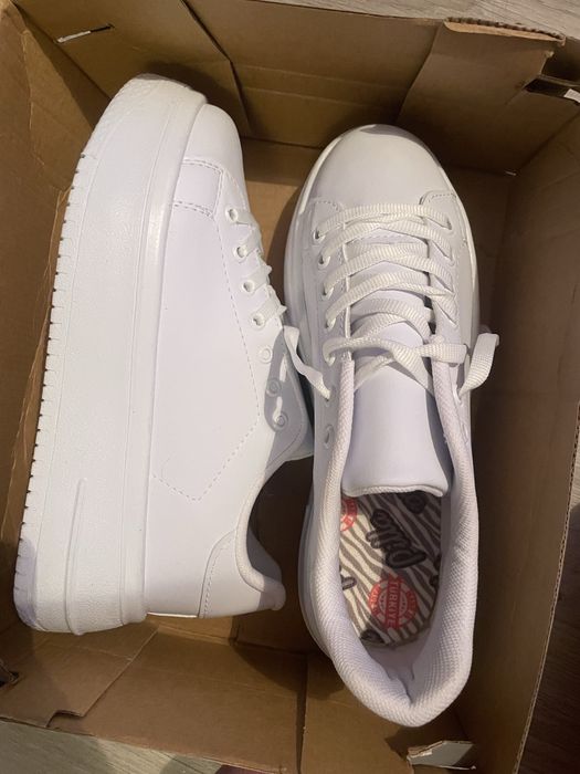 Дамски обувки 39-ти номер