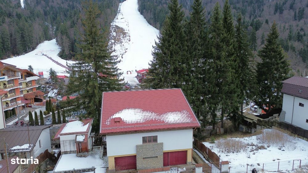 Azuga Vila De Vacanta Cu Vedere Pe Partia Sorica- Necesita Renovare