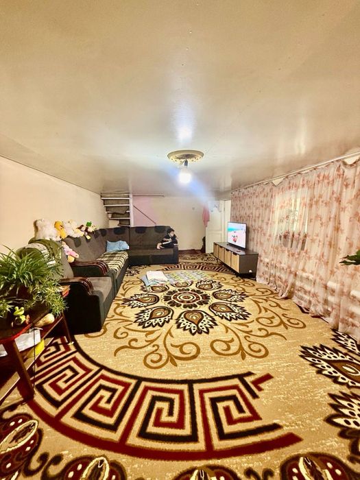 Продаётся участок на ПЯТЬСОТКЕ