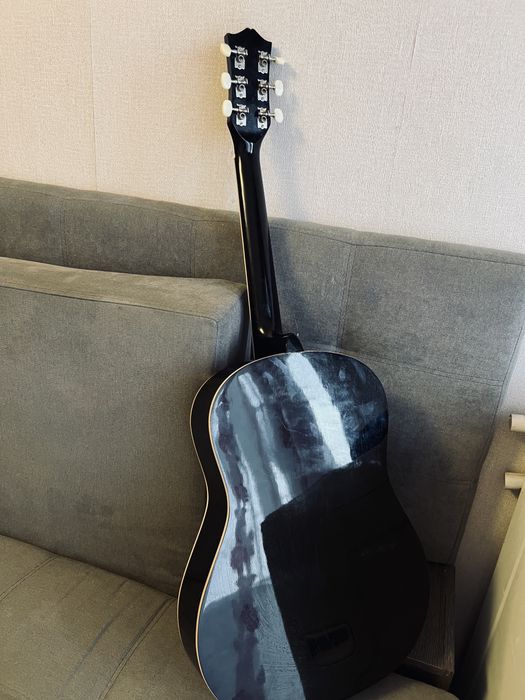 Agnetha  model: APG-E110 Гитара