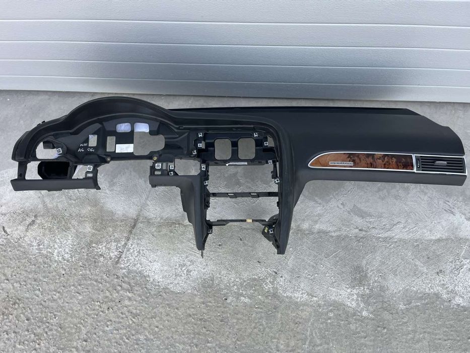 Арматурно табло Audi A6 2006г.