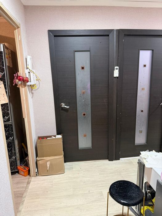 Продам 3 х ком кв 6 мкр