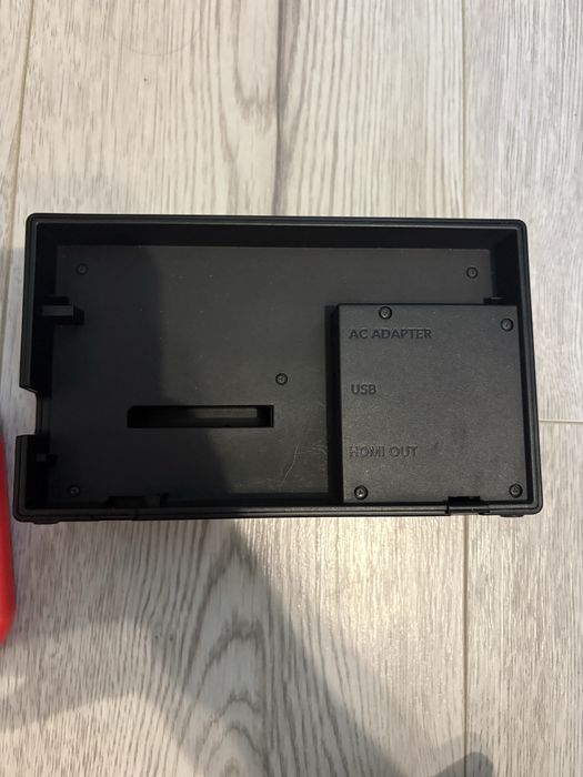 Vand/Schimb Nintendo Switch v2 (Mariko)