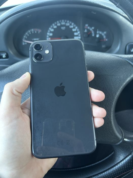 продам айфон 11