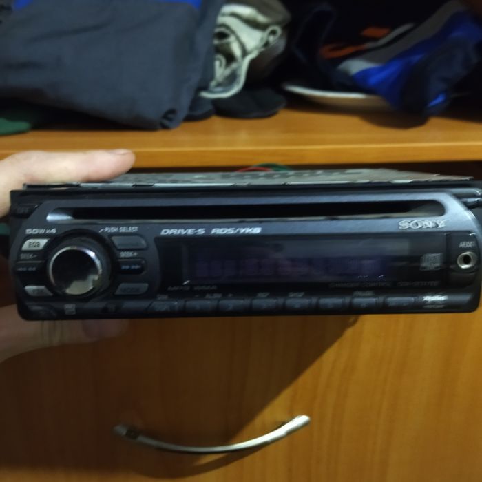 Продаю автомагнитола