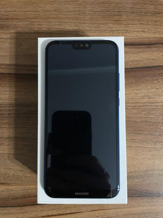 Продам Huawei P20 lite