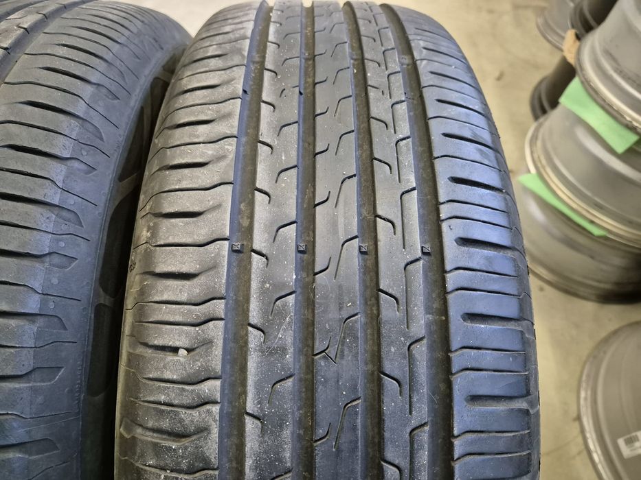 2 anvelope vara Continental 215 65 17 stare buna