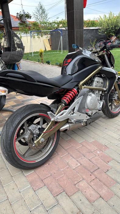 Kawasaki Naked 650/2006
