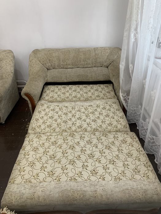 Диван,состояние б/у