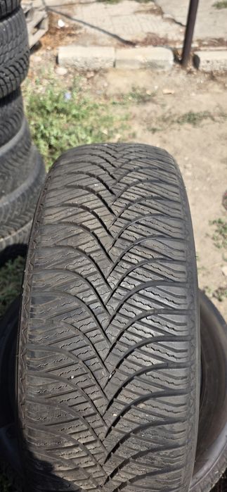 Гуми 4бр 205/60/16 -1бр - 43 евро