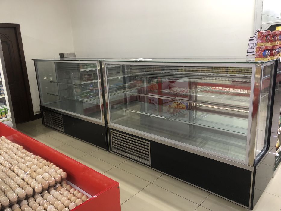 Витринный холодилник 2 таси 1500$