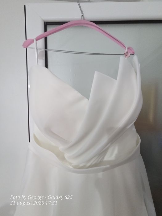Rochie mireasa ca noua