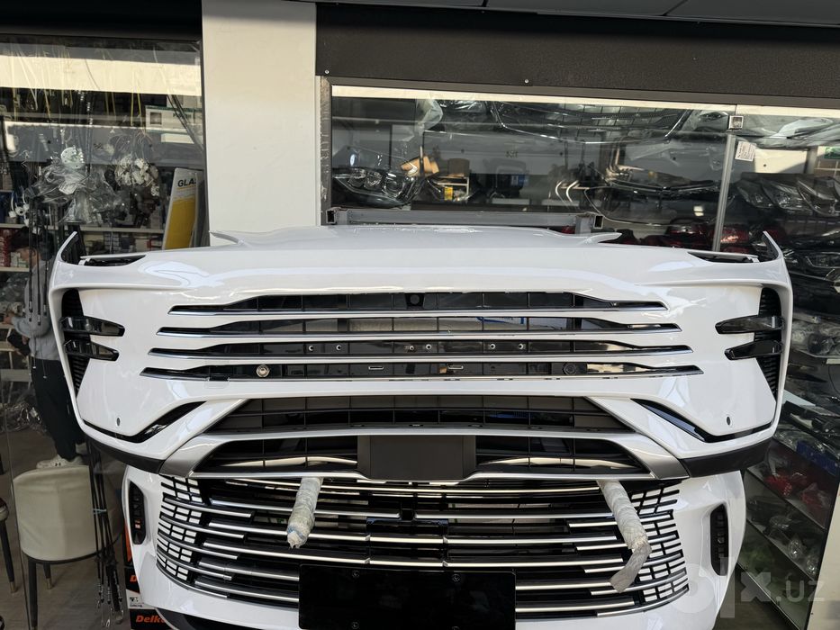 Byd Chazor, Byd Chempion, Byd oldi orqa bamper zbor