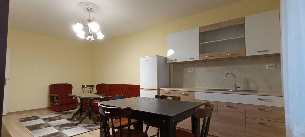 Тристаен, под наем, ж.к Меден Рудник зона А