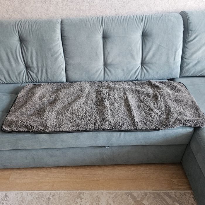 Накидка на сиденье в машину.