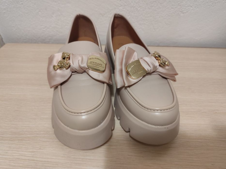 Обувки лоуфъри 37н