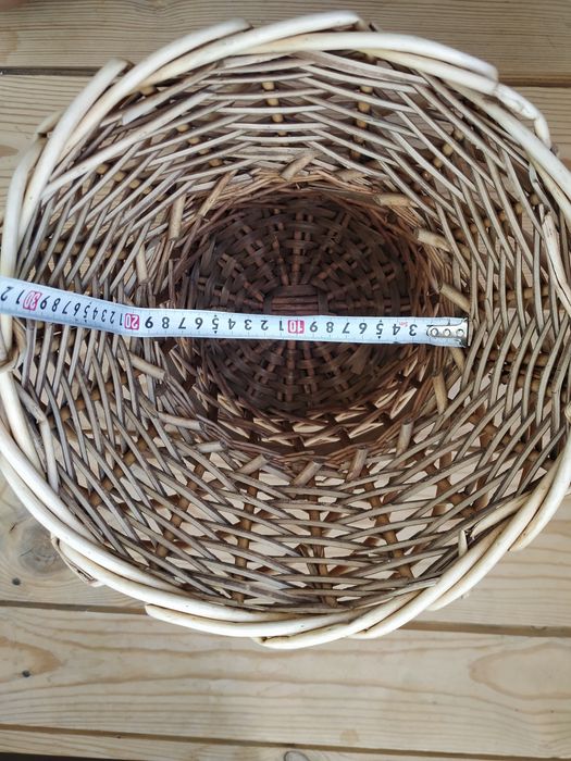 Корзина плетёная
